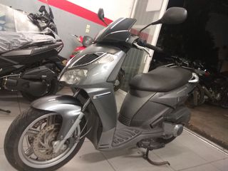 Aprilia SportCITY 250 i.e. 2008-thumb-4