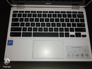 Acer chrome book r11-thumb-1