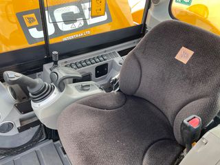 Εκσκαφάκι (διαβολάκι) JCB 2017 65R1-thumb-7