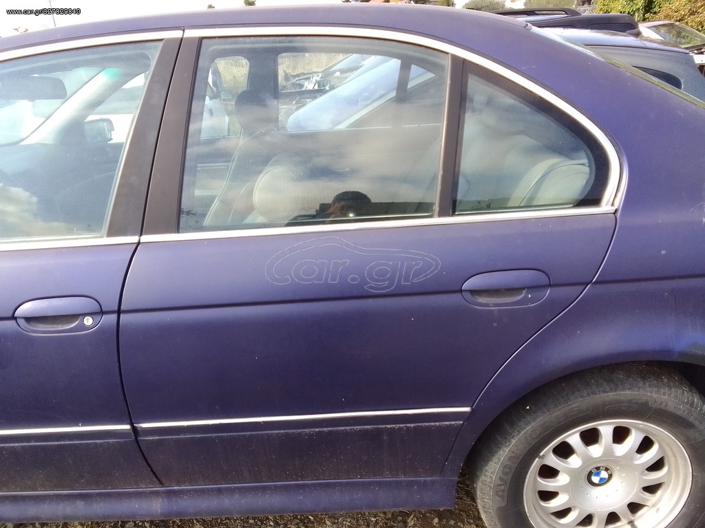 BMW E39 520I