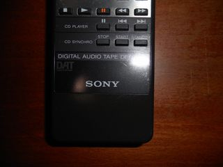 ORIGINAL REMOTE CONTROL SONY RM - D77A-thumb-9