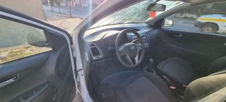 Hyundai i 20 2015  1.1 CRDi YES! ΣΥΝΤΟΜΑ ΔΙΑΘΕΣΙΜΟ-thumb-8
