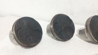 Πιστόνια  από YAMAHA FZ1 2006/2012 R1 2004/06-thumb-1