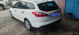 Ford Focus 2013 TURNIER AMBIENTE KOMBI-thumb-4
