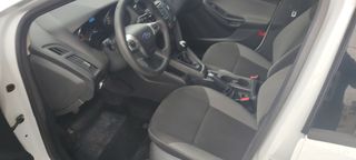 Ford Focus 2013 TURNIER AMBIENTE KOMBI-thumb-8