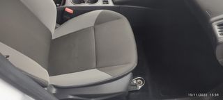 Ford Focus 2013 TURNIER AMBIENTE KOMBI-thumb-18