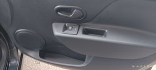 Dacia Sandero 2018 1.0 SCe 75 Essential-thumb-16