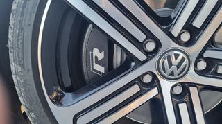 Volkswagen Golf 2016 R-thumb-32