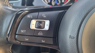 Volkswagen Golf 2016 R-thumb-15