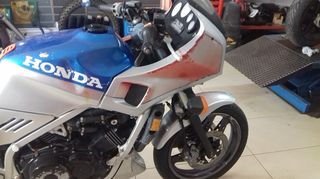 Honda VF 1000 1985-thumb-7