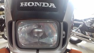 Honda VF 1000 1985-thumb-24