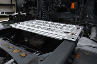 Volvo 2015 FH 500 ADR FL RETARTER -thumb-12