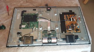 LG UE40JU6000-thumb-2