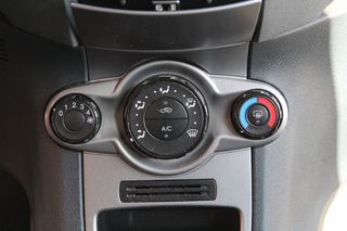 Χειριστήρια Κλιματισμού-Καλοριφέρ Ford Fiesta '10