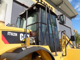 Φορτωτής Με Λάστιχα CAT 2007 IT62H-thumb-7