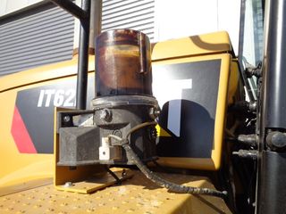 Φορτωτής Με Λάστιχα CAT 2007 IT62H-thumb-9