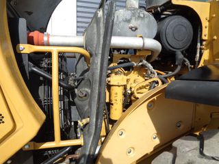 Φορτωτής Με Λάστιχα CAT 2007 IT62H-thumb-20