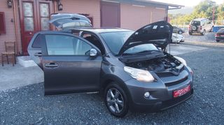 Toyota Urban Cruiser 2013  1.4 D-4D Trek+ 4x4-thumb-28