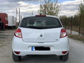 Renault Clio 2012 1.5 dCi Eco2-thumb-4