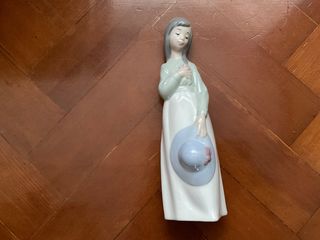Κουκλα Πορσελάνης Lladro Nao 