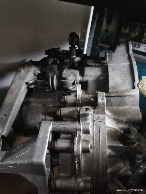 ΣΑΣΜΑΝ VR6 MΕ ΜΠΛΟΚΕ QUAIFE