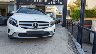 Mercedes-Benz GLA 200 2016  Urban 1600cc 7G-DCT Panorama -thumb-3