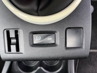 Renault Twingo 2015 IN-TOUCH EURO 6-thumb-25