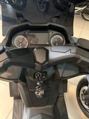 Thrust Explorer 300 Top Box 2024-thumb-7