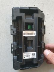 ΑΣΦΑΛΕΙΟΘΗΚΗ ΕΜΠΡΟΣ BMW ΣΕΙΡΑ 1 F20-thumb-1