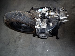 SKUTER KEEWAY F-ACT EVO 4T 50 2019/2022 Κινητήρας τύπος κινητήρα QJ137QMB-3A σαν καινούριος!!!-thumb-5
