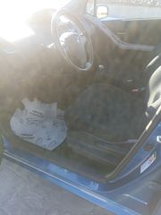 Toyota Yaris 2011-thumb-6