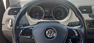 Volkswagen Polo 2015 1.0 Comfortline Bluemotion START & STOP!!!-thumb-18