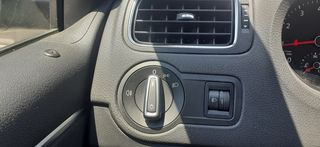 Volkswagen Polo 2015 1.0 Comfortline Bluemotion START & STOP!!!-thumb-19