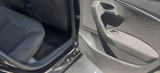 Volkswagen Polo 2015 1.0 Comfortline Bluemotion START & STOP!!!-thumb-7