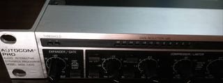 Behringer MDX1400 Autocom Pro Compressor-thumb-1