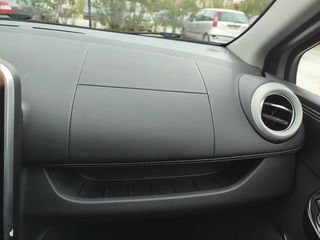 Renault Clio 2016 'INITIALE PARIS,EDC-ΔΕΡΜΑ NAPPA-NAVΙ-ΚΑΜΕΡΑ-XENON-ΖΑΝΤΕΣ17'-thumb-55