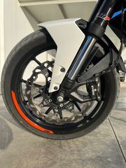 KTM 250 Duke 2020-thumb-10