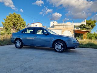 Ford Mondeo 2001-thumb-9