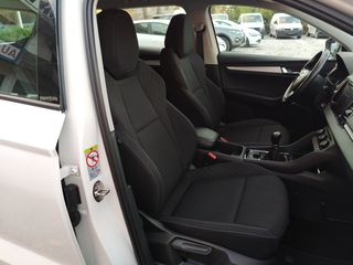 Skoda Karoq 2019 1.6 TDi Ambition 116hp-thumb-34