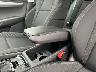 Skoda Karoq 2019 1.6 TDi Ambition 116hp-thumb-53