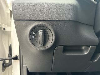 Skoda Karoq 2019 1.6 TDi Ambition 116hp-thumb-49