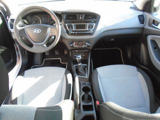 Hyundai i 20 2015-thumb-7