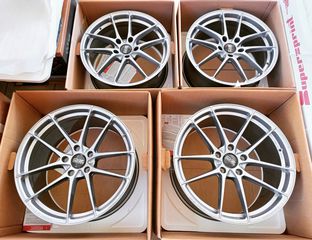 OZ RACING LEGGERA HLT 9x20 & 11.5x21 PORSCHE 992 TURBO