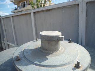 ΔΕΞΑΜΕΝΗ ΓΑΛΒΑΝΙΖΕ ΚΑΘΕΤΗ 1000 L-thumb-3