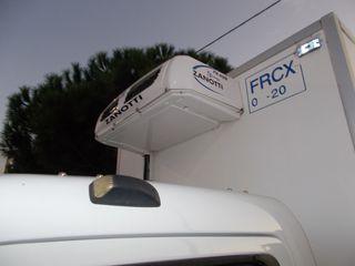 Ψυγείο Mitsubishi 2009 FUSO-thumb-5
