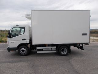 Ψυγείο Mitsubishi 2009 FUSO-thumb-1