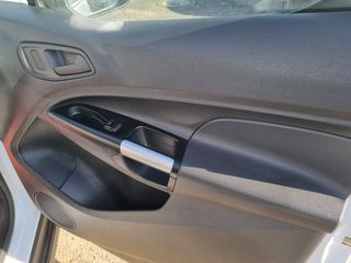 Ford Transit Connect 2018-thumb-4