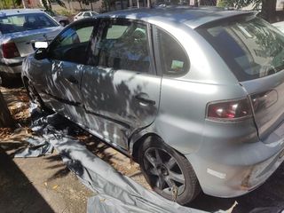 Seat Ibiza 2006-thumb-2