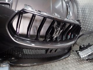 MASERATI LEVANTE -thumb-1