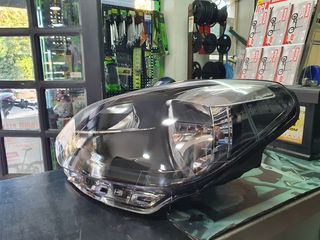 Φανάρι εμπρός (μάυρο) VW UP 12>16-thumb-2
